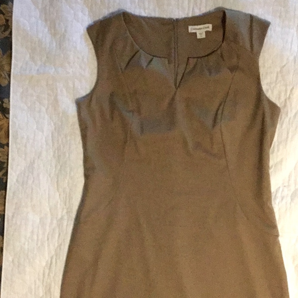Sleeveless dress